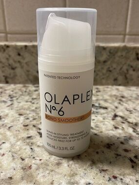 OLAPLEX No.6 Bond Smoother | Leave-In Styling Cream | 3.3 Fl. Oz.